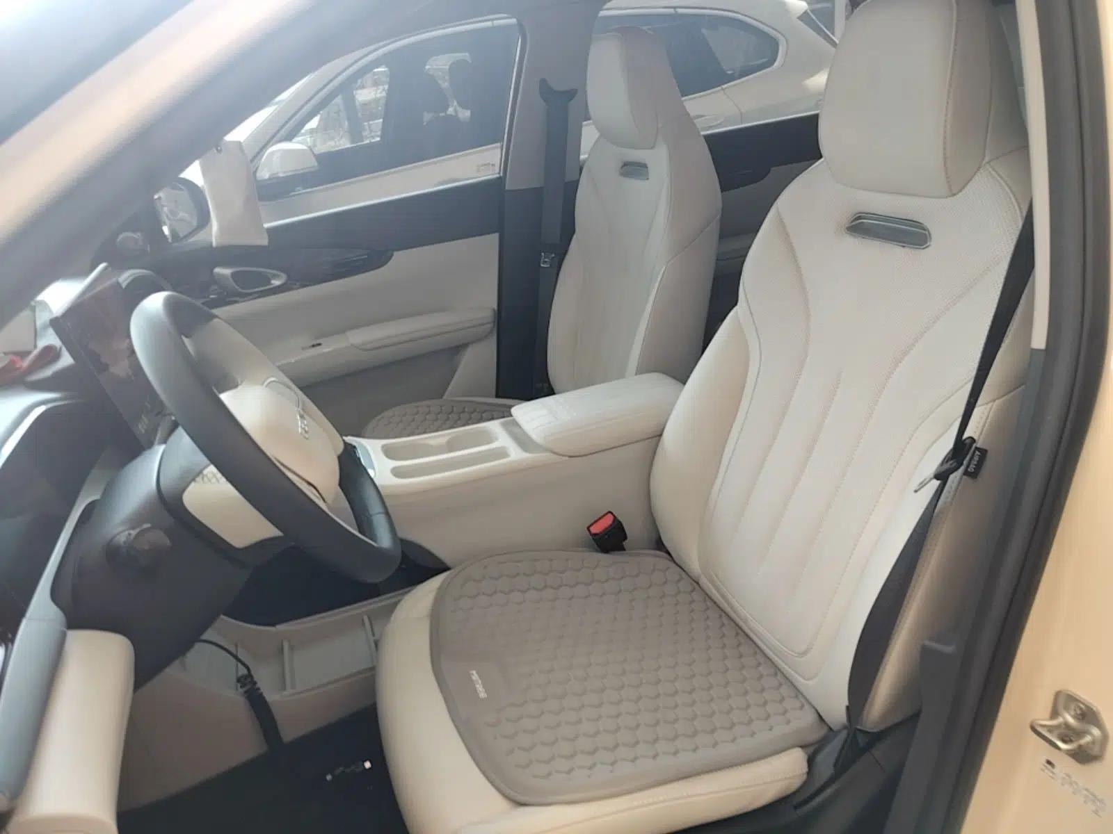 Geely Galaxy Geome 2025 UP 410km Exploration Edition — миниатюра 17