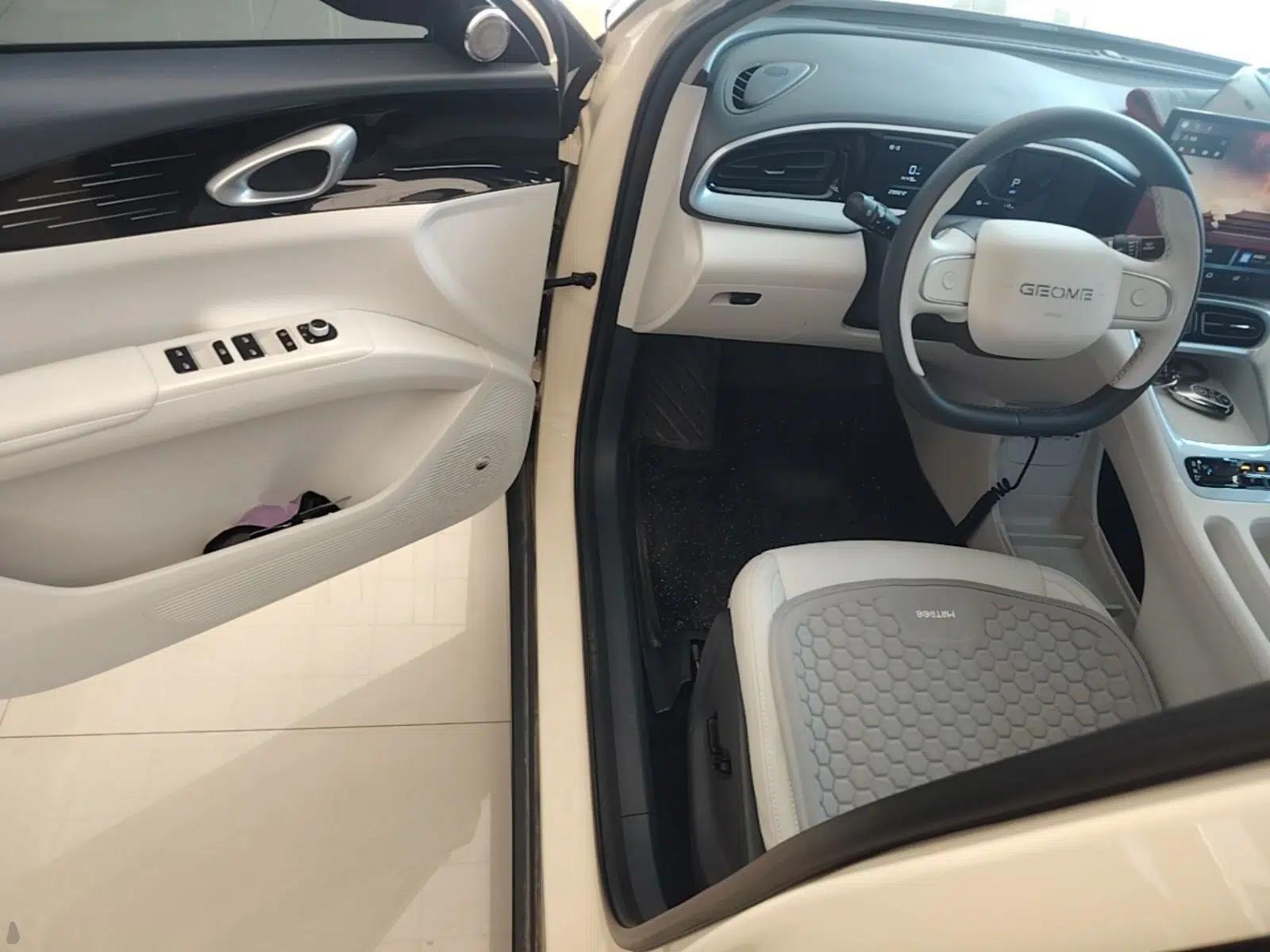 Geely Galaxy Geome 2025 UP 410km Exploration Edition — миниатюра 18