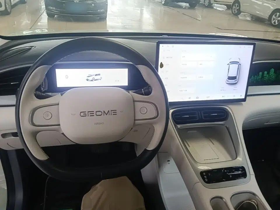 Geely Galaxy Geome 2025 UP 410km Exploration+ Edition — миниатюра 12