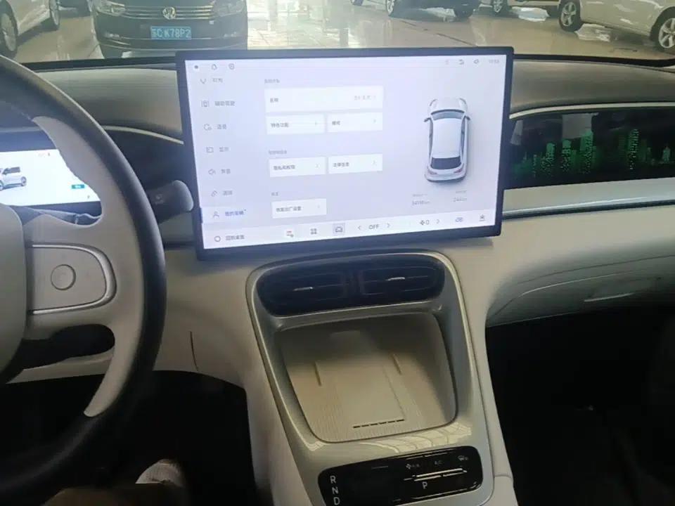 Geely Galaxy Geome 2025 UP 410km Exploration+ Edition — миниатюра 15
