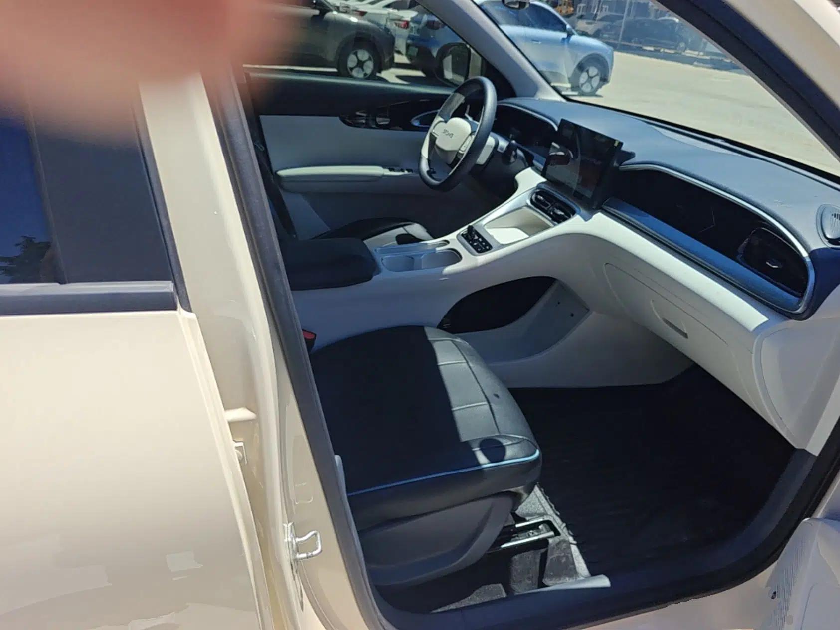 Geely Galaxy Geome 2025 310km Youth Edition — миниатюра 19
