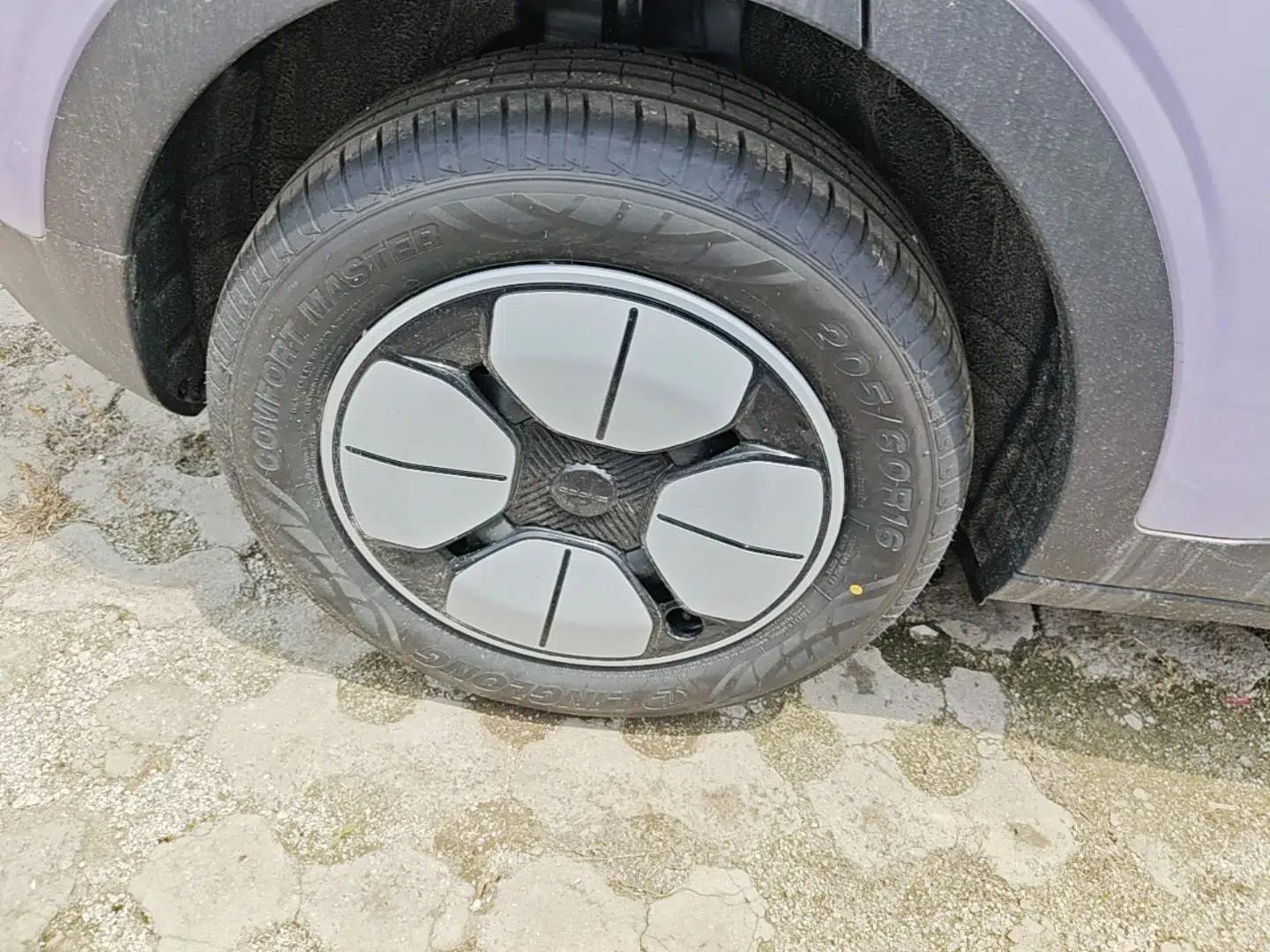 Geely Galaxy Geome 2026 Model 410km Carefree Edition — миниатюра 11