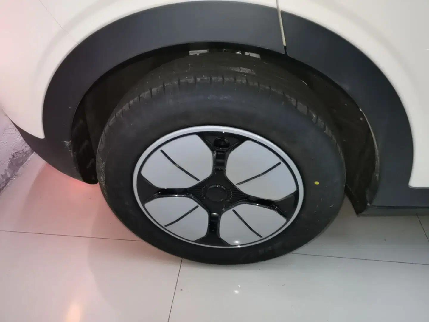 Geely Galaxy Geome 2026 Model 310km Youth Edition — миниатюра 11