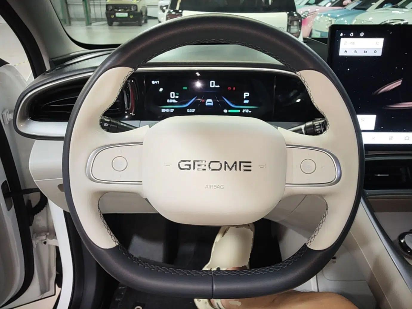 Geely Galaxy Geome 2025 310km Dream Edition — миниатюра 13
