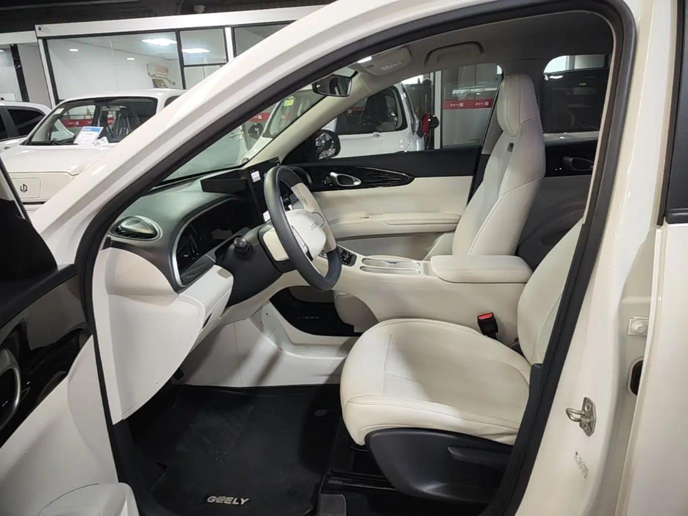 Geely Galaxy Geome 2025 310km Dream Edition — миниатюра 17