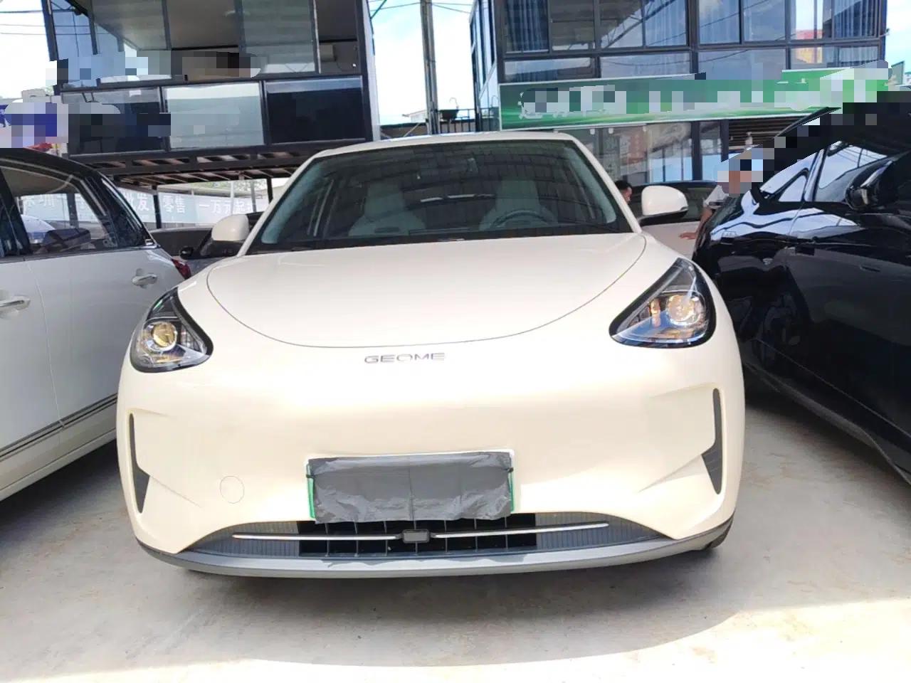 Geely Galaxy Geome 2025 310km Youth Edition — миниатюра 2