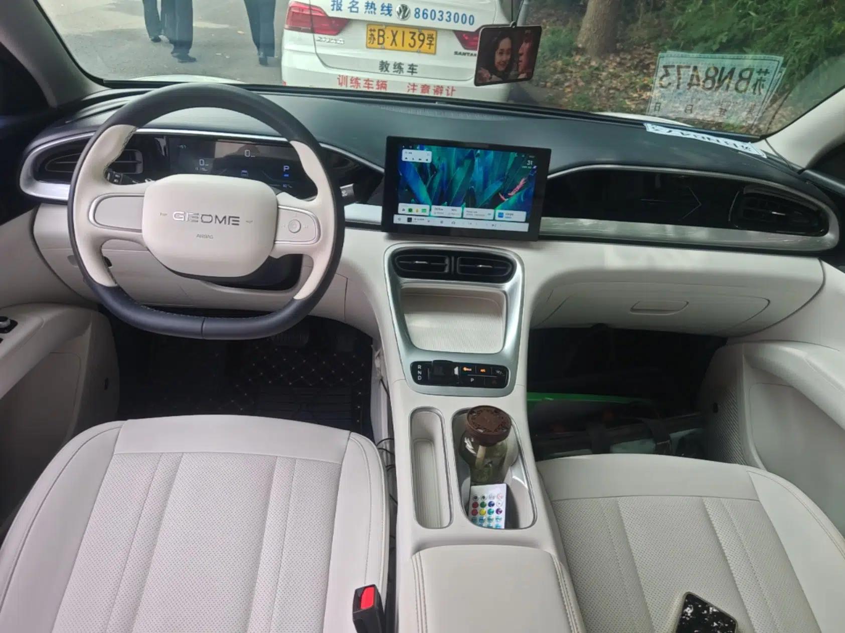 Geely Galaxy Geome 2025 310km Youth Edition — миниатюра 12