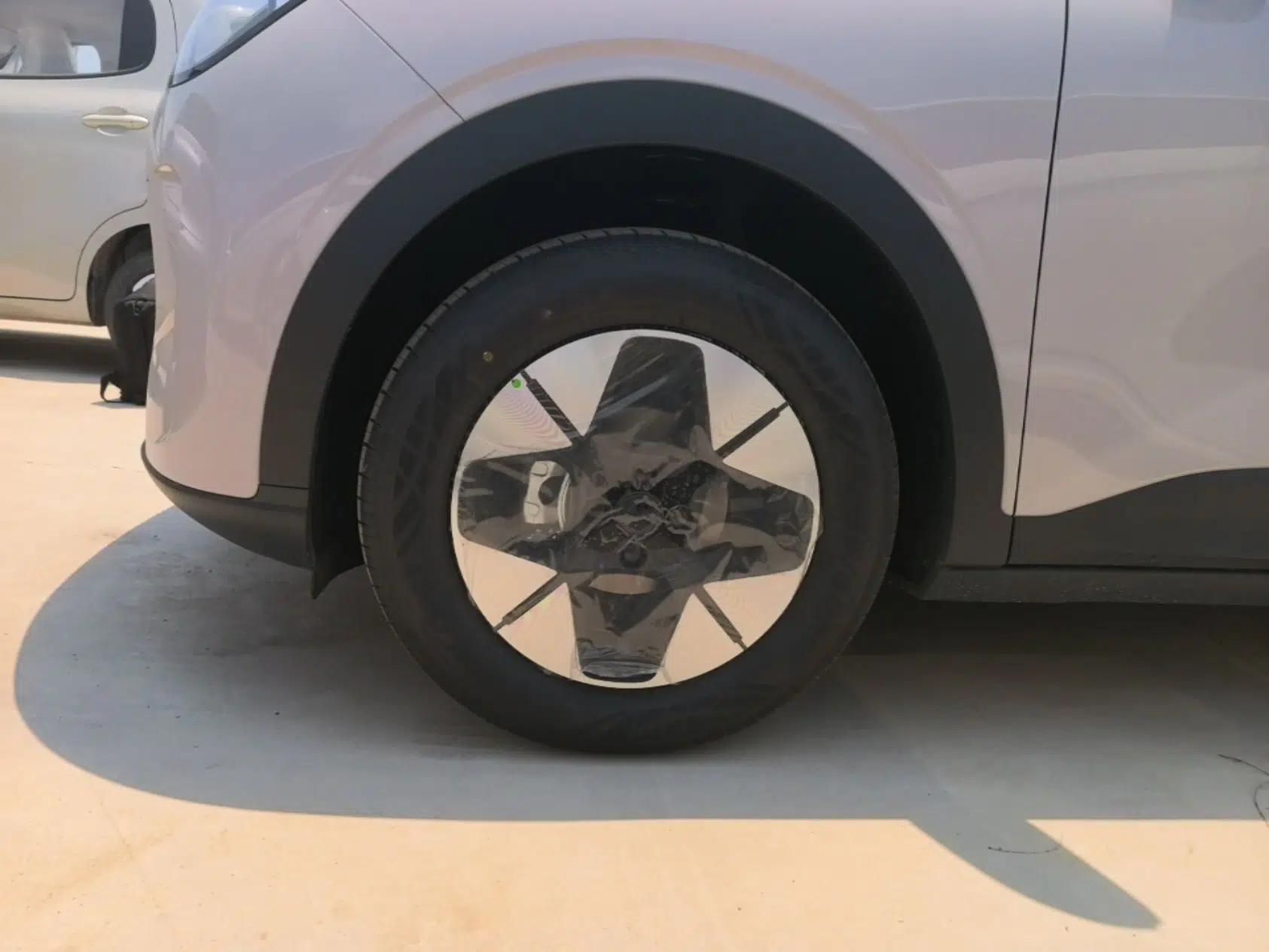 Geely Galaxy Geome 2026 Model 410km Freedom Edition — миниатюра 10