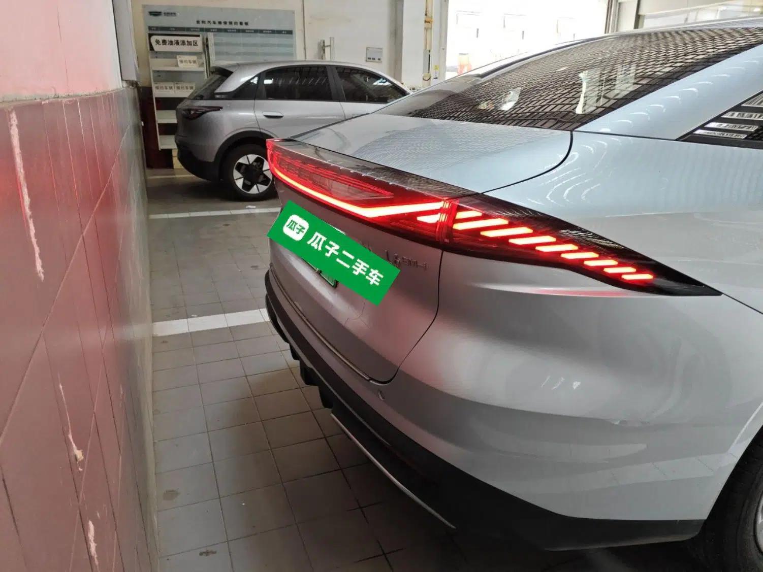 Geely Galaxy L6 2025 EM-i 60km Launch Edition — миниатюра 5