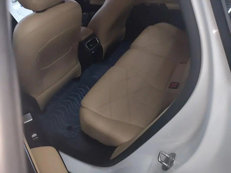 Geely Galaxy L6 2023 125km MAX — миниатюра 25