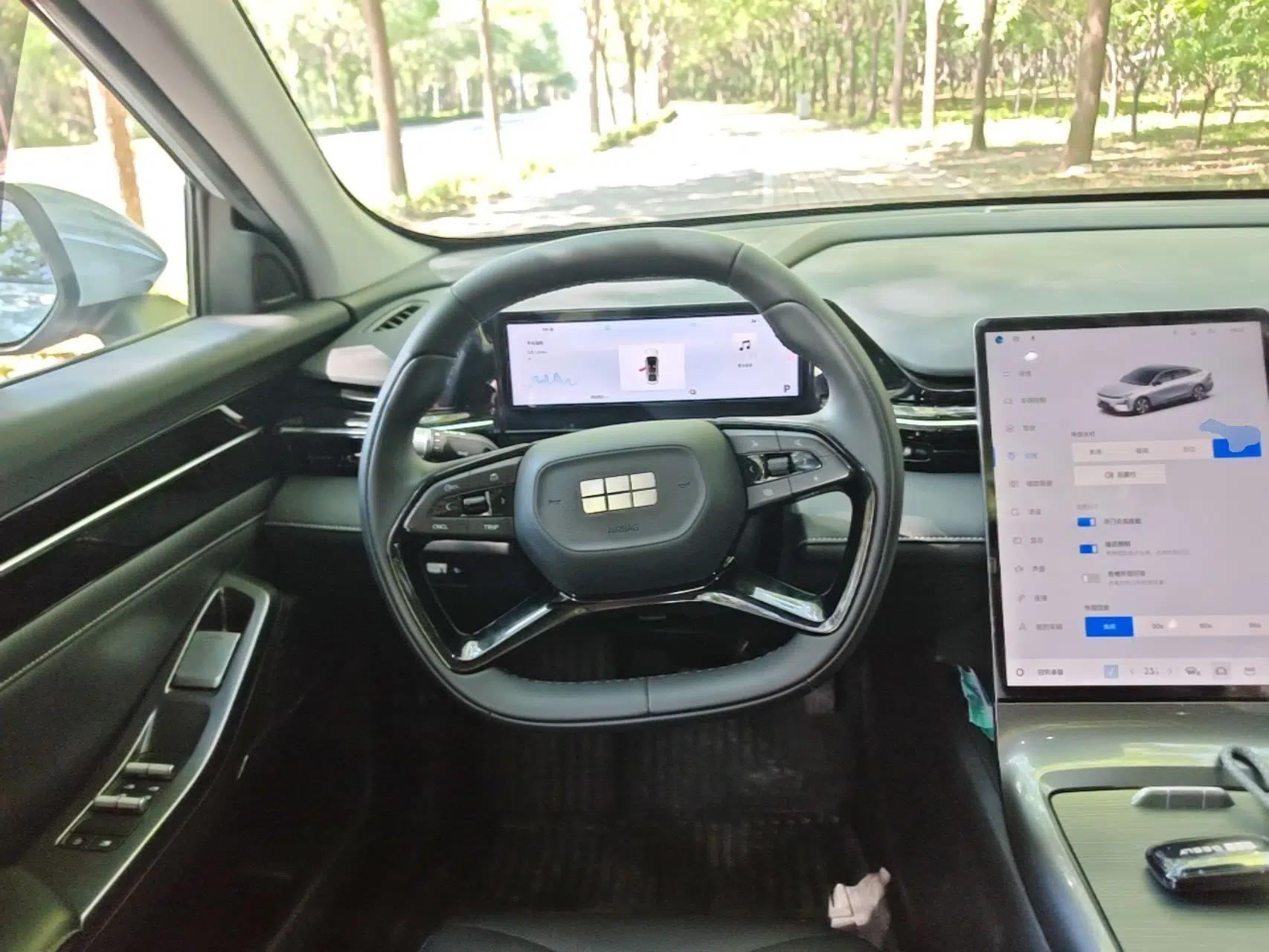 Geely Galaxy L6 2024 125km PLUS Dragon Edition — миниатюра 13