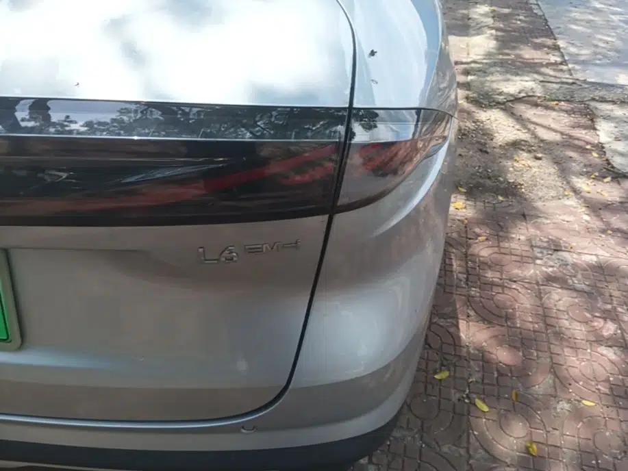Geely Galaxy L6 2025 EM-i 140km Long-Range Version — миниатюра 14