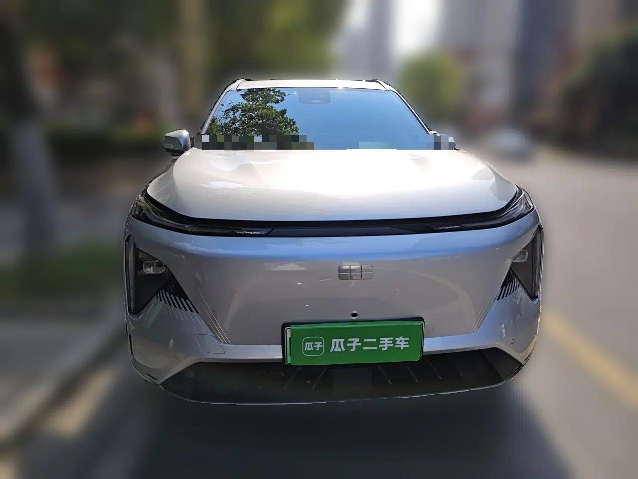 Geely Galaxy L7 2024 1.5T 115 km PLUS Dragon Edition — миниатюра 2