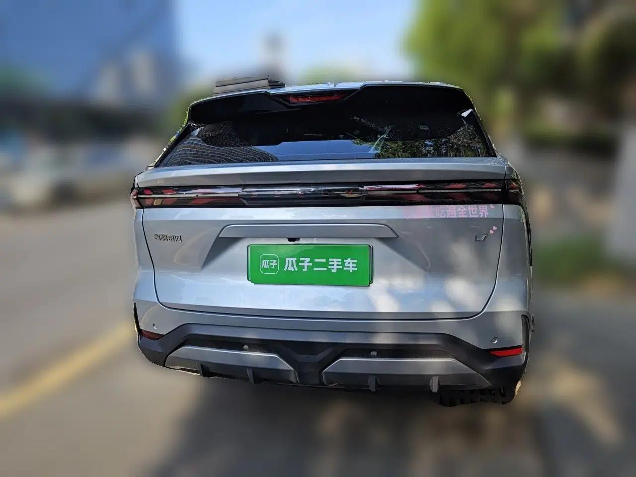 Geely Galaxy L7 2024 1.5T 115 km PLUS Dragon Edition — миниатюра 5