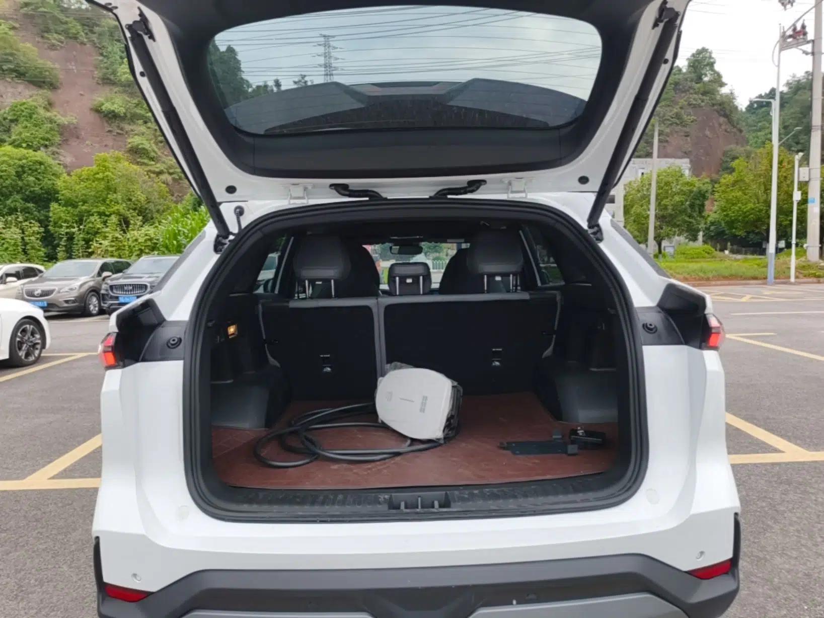 Geely Galaxy L7 2025 EM-i 115km Exploration Edition — миниатюра 22