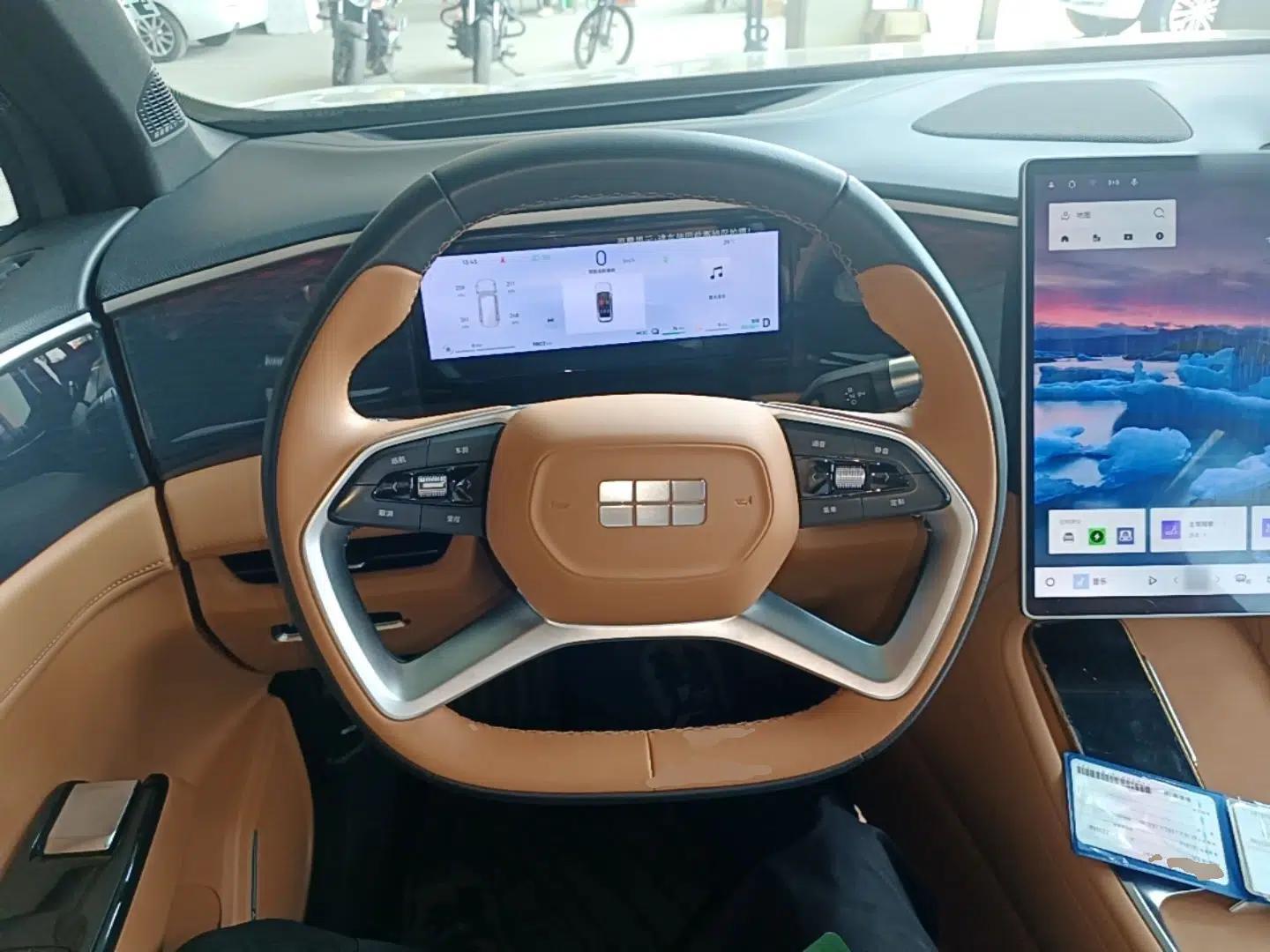 Geely Galaxy L7 2025 EM-i 115km Exploration+ Edition — миниатюра 13