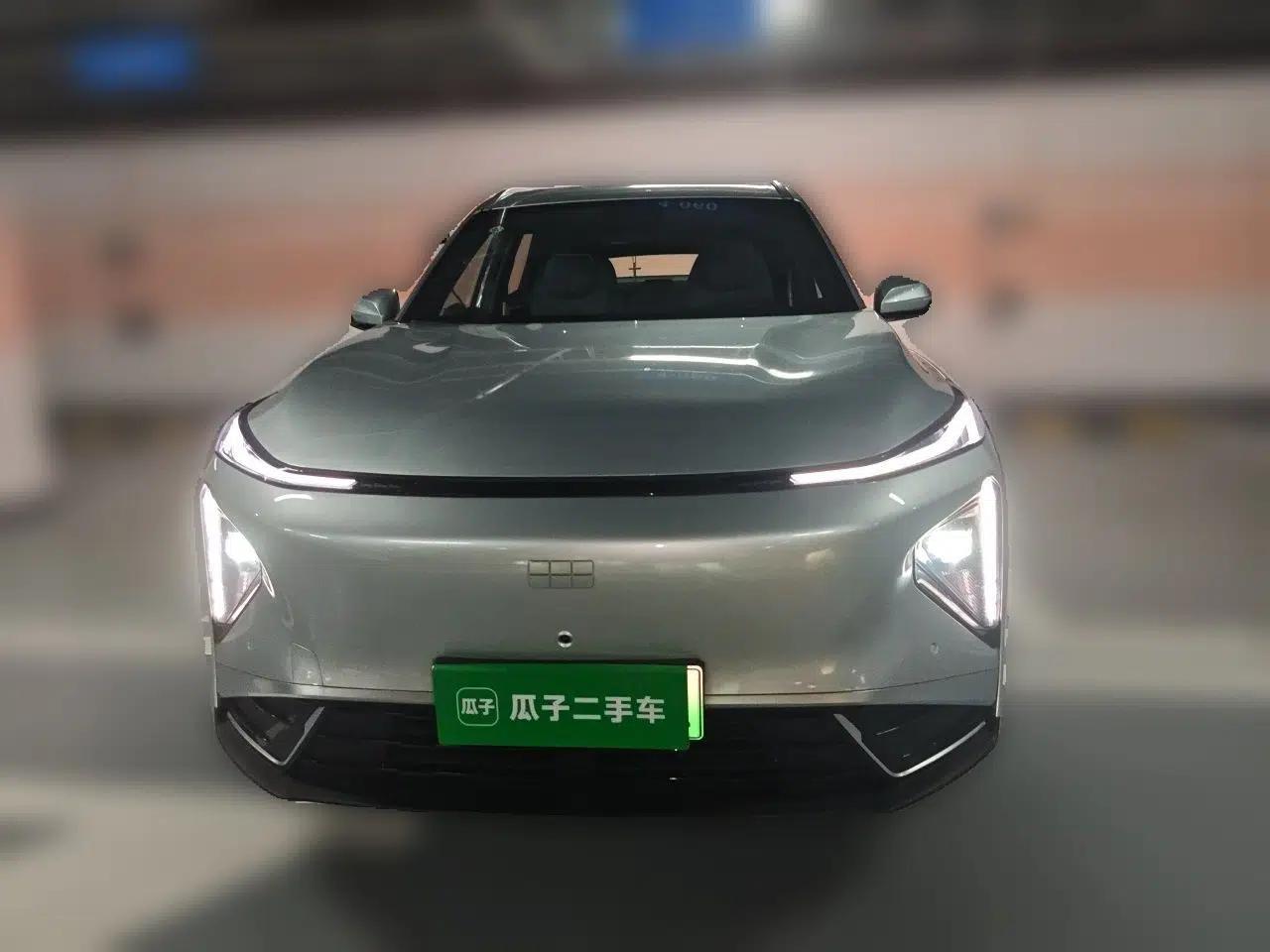 Geely Galaxy L7 2025 EM-i 115km Long-Range Version — миниатюра 2