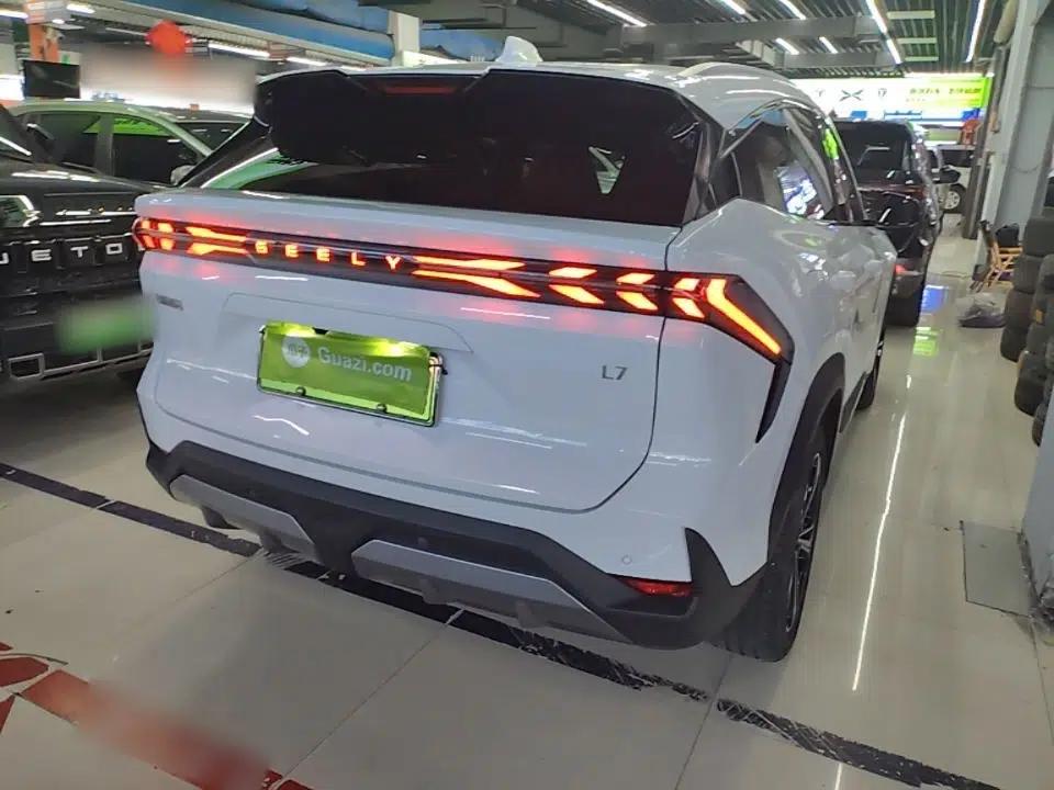 Geely Galaxy L7 2023 1.5T 115 km Starship — миниатюра 6