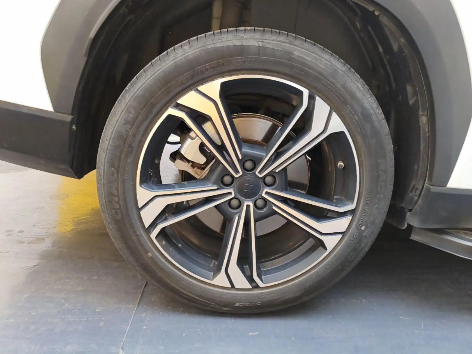 Geely Galaxy L7 2024 1.5T 115 km PLUS Dragon Edition — миниатюра 11