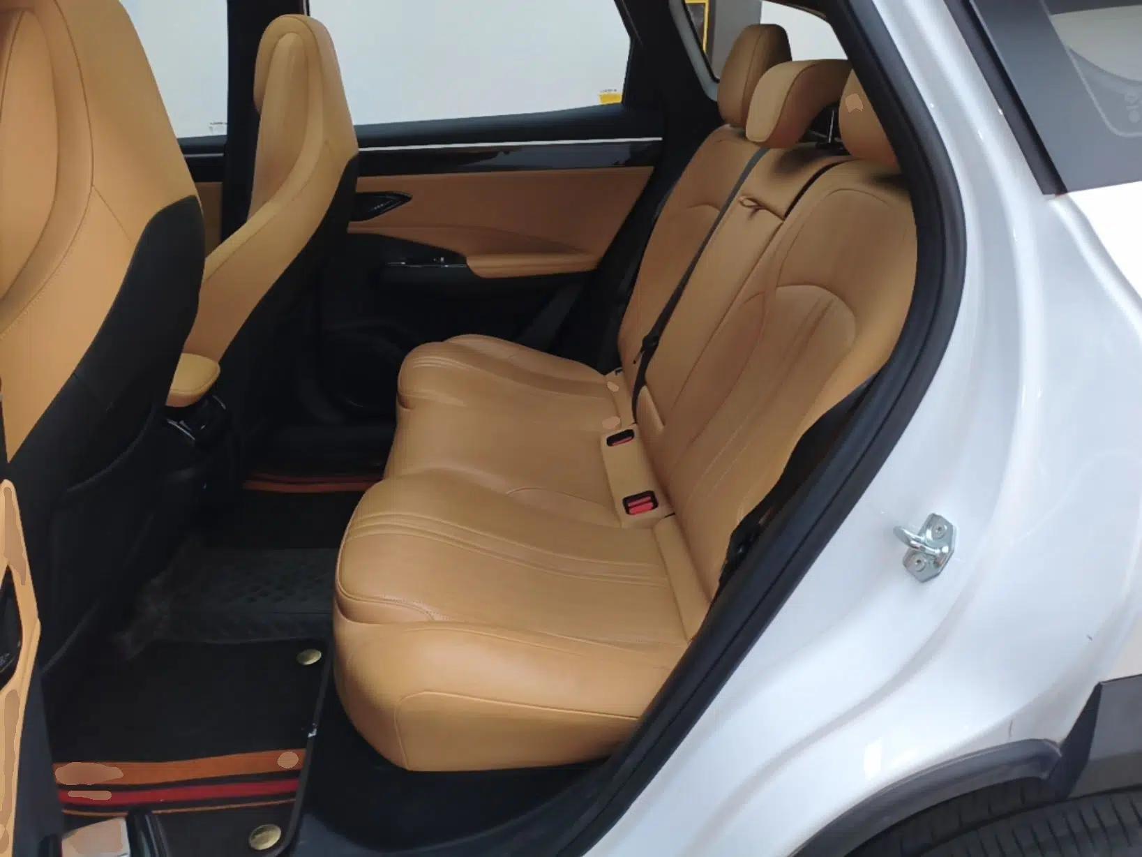 Geely Galaxy L7 2024 1.5T 115 km PLUS Dragon Edition — миниатюра 20