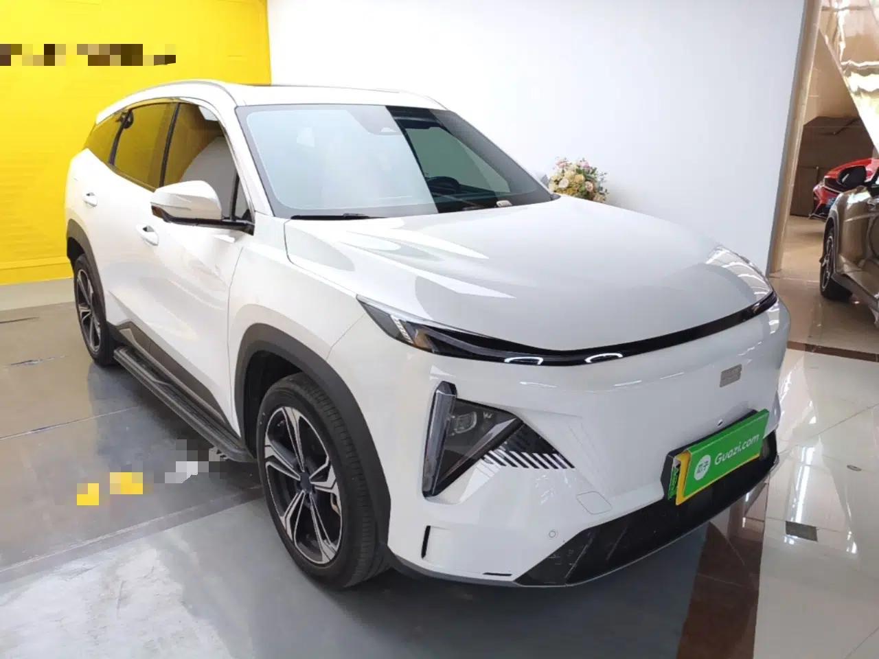 Geely Galaxy L7 2024 1.5T 115 km PLUS Dragon Edition — миниатюра 3