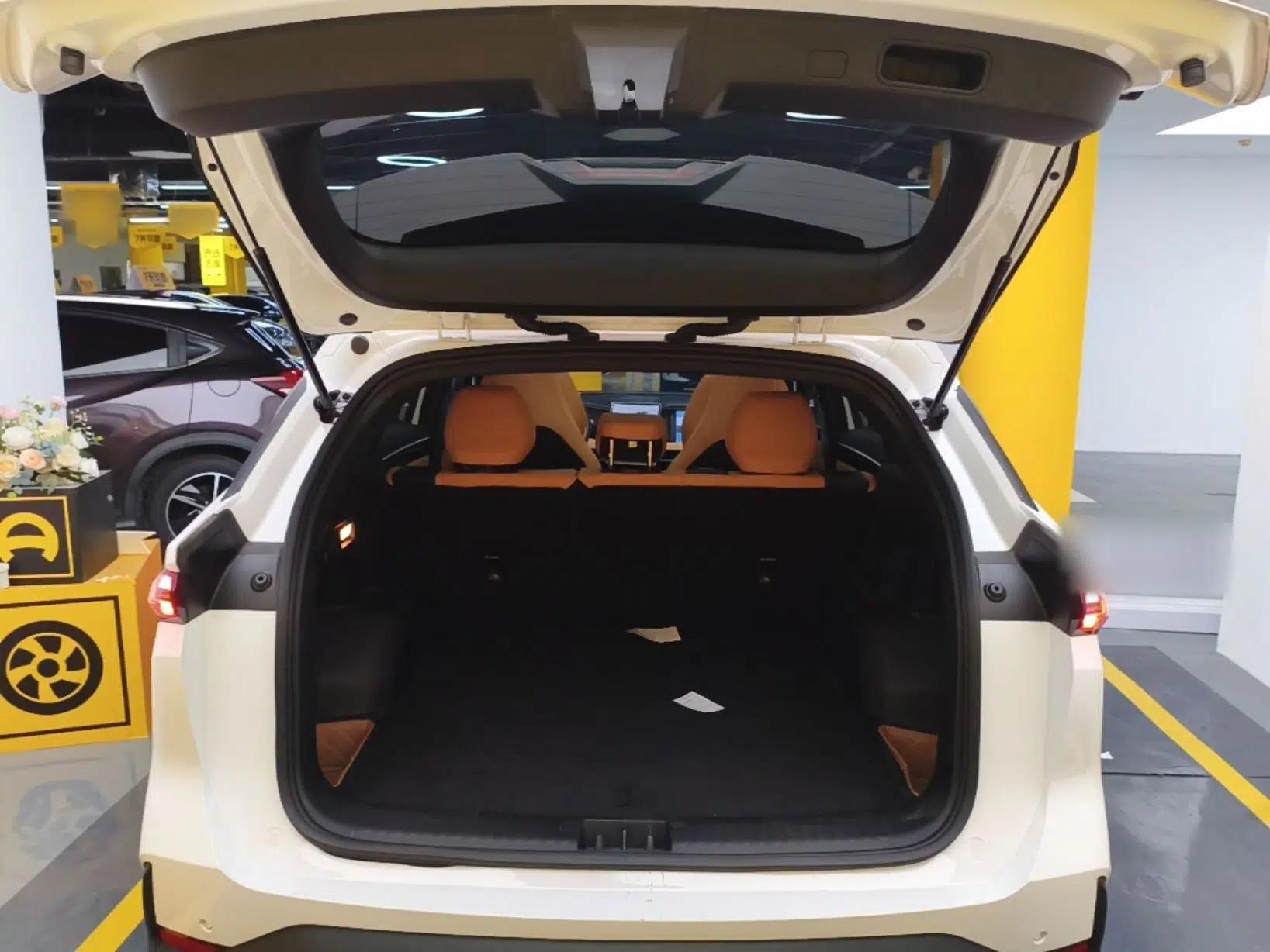 Geely Galaxy L7 2024 1.5T 115 km PLUS Dragon Edition — миниатюра 22