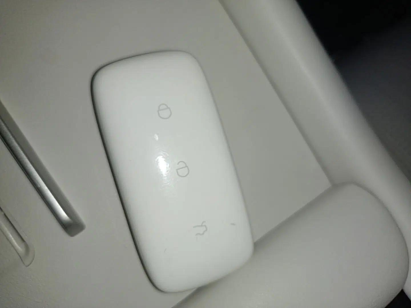 Geely Galaxy L7 2023 1.5T 115 km Asian Games Phantom Edition — миниатюра 28
