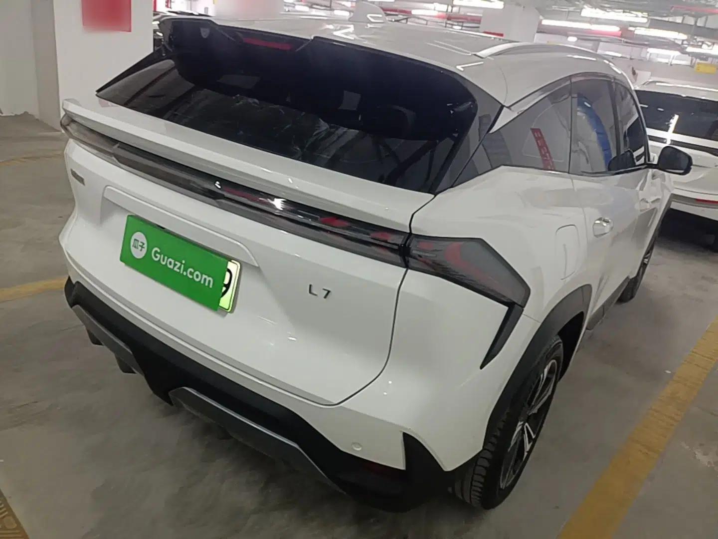 Geely Galaxy L7 2023 1.5T 115 km Asian Games Phantom Edition — миниатюра 6