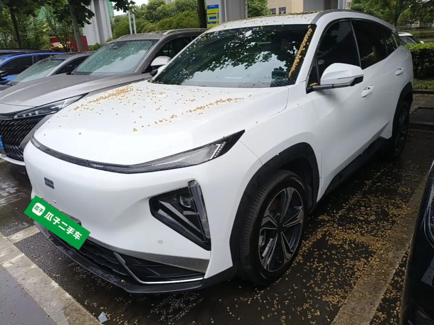 Geely Galaxy L7 2025 EM-i 115km Exploration Edition — миниатюра 1