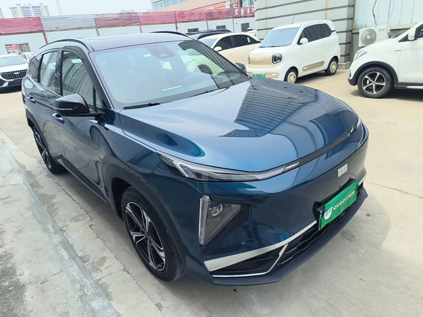 Geely Galaxy L7 2025 EM-i 115km Exploration+ Edition — миниатюра 3