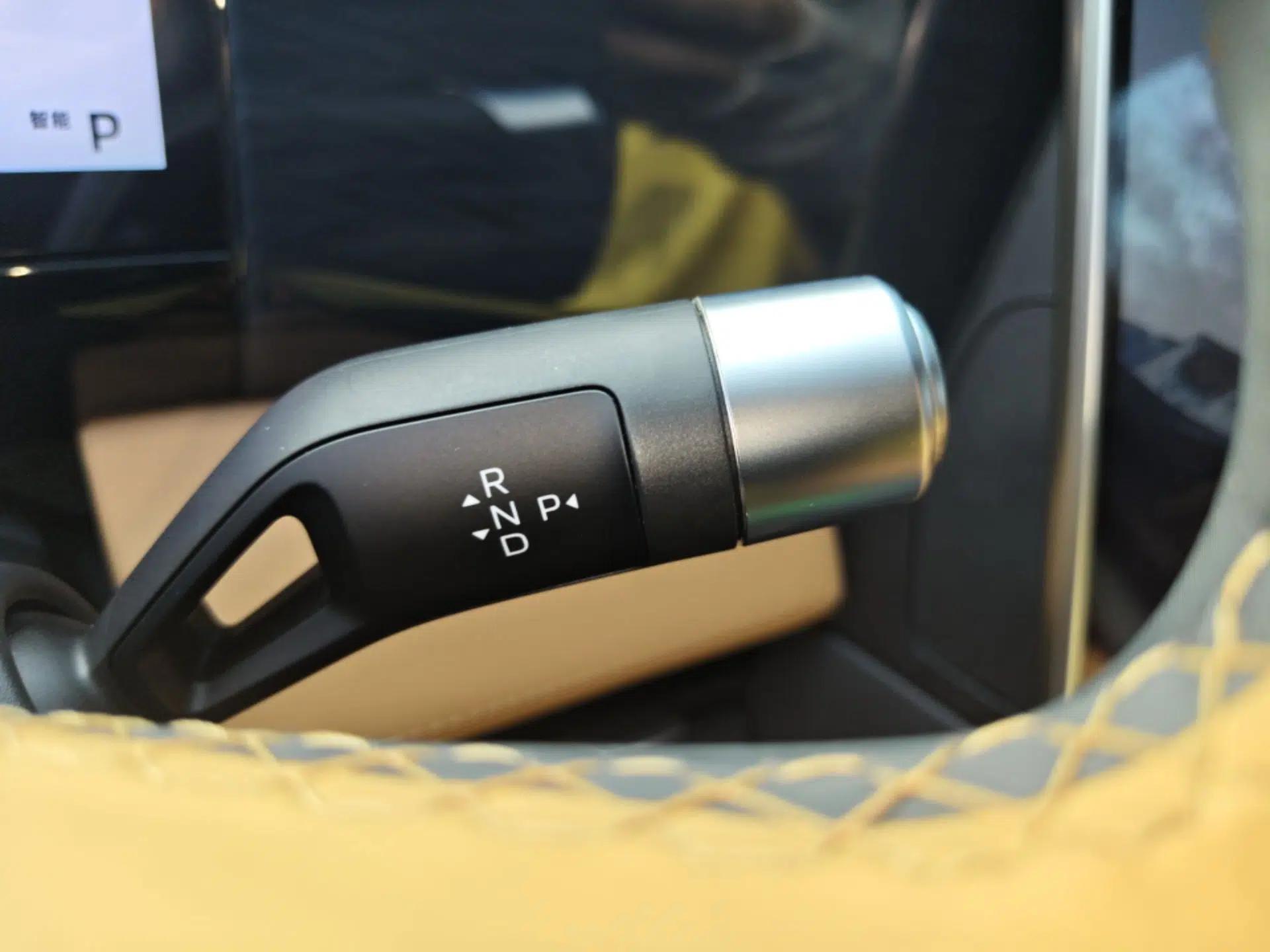 Geely Galaxy L7 2023 1.5T 115 km MAX — миниатюра 16