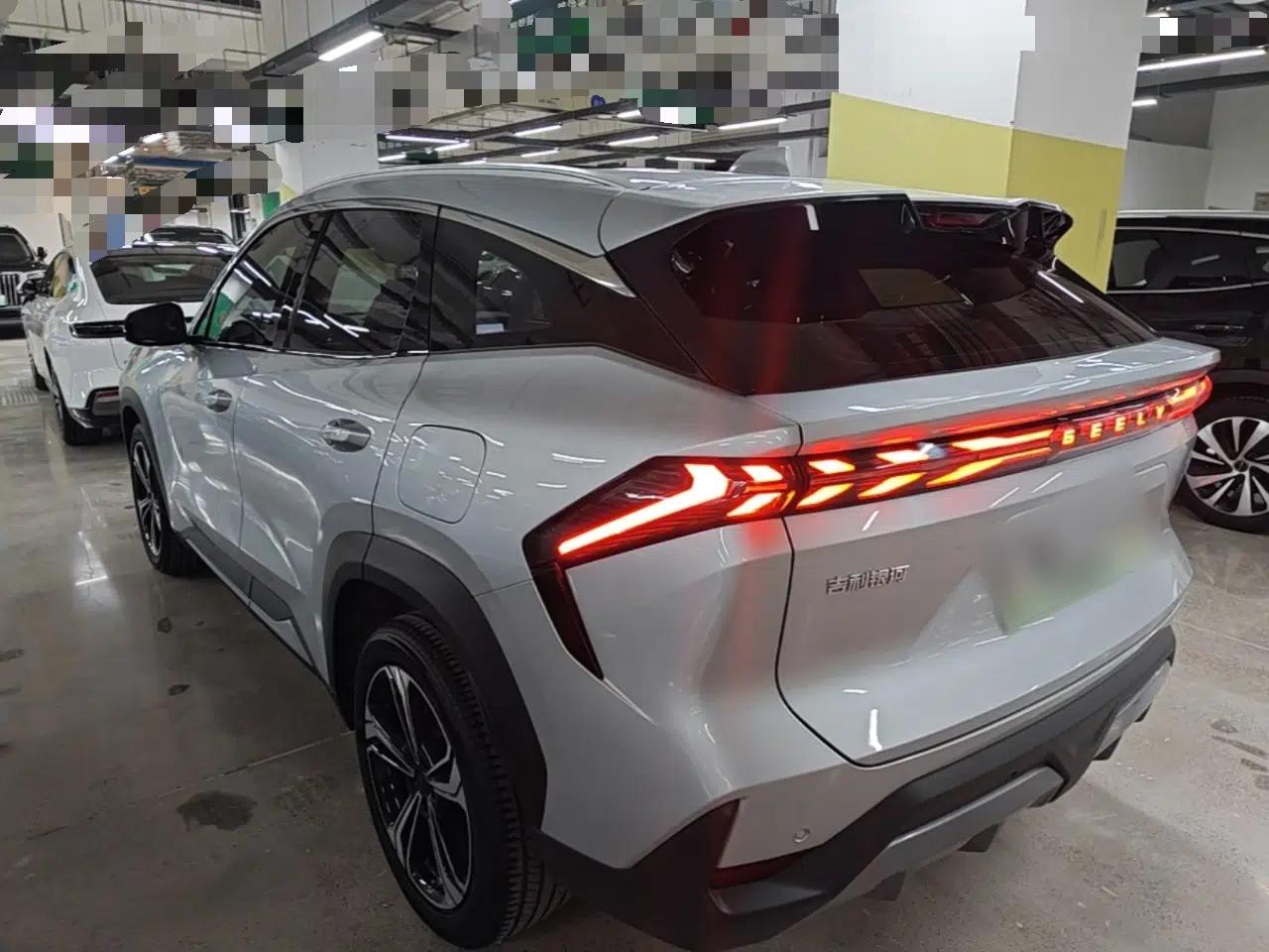 Geely Galaxy L7 2025 EM-i 115km Exploration+ Edition — миниатюра 4