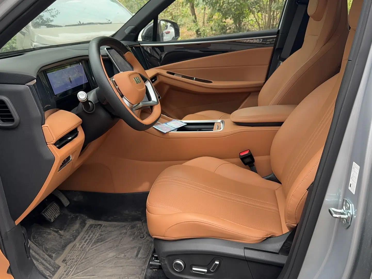 Geely Galaxy L7 2025 EM-i 115km Exploration+ Edition — миниатюра 11