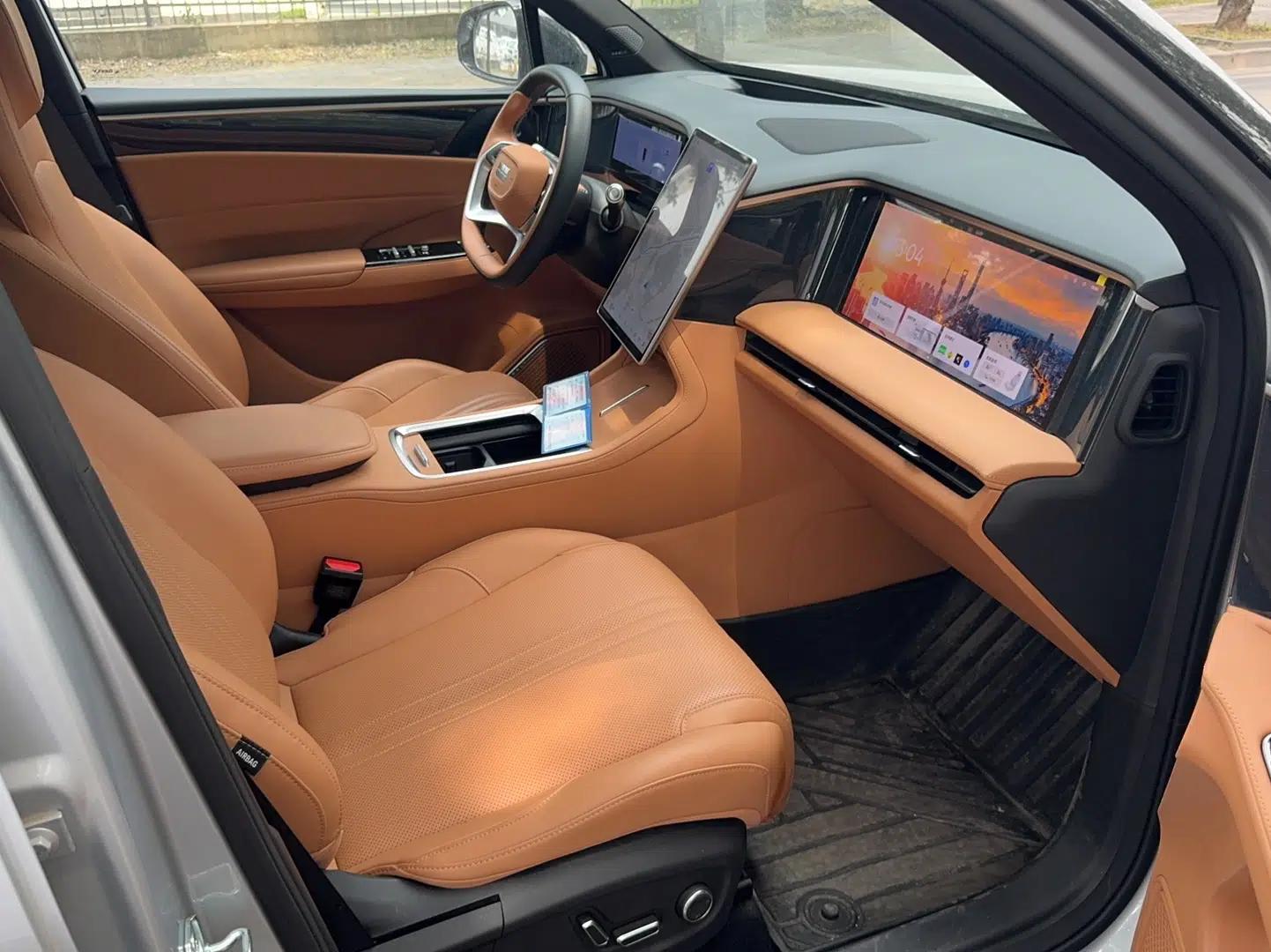 Geely Galaxy L7 2025 EM-i 115km Exploration+ Edition — миниатюра 15
