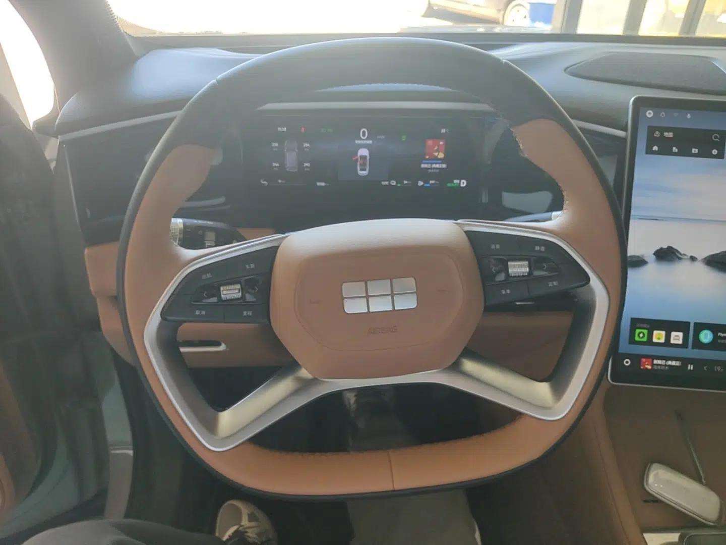 Geely Galaxy L7 2025 EM-i 115km Exploration+ Edition — миниатюра 13
