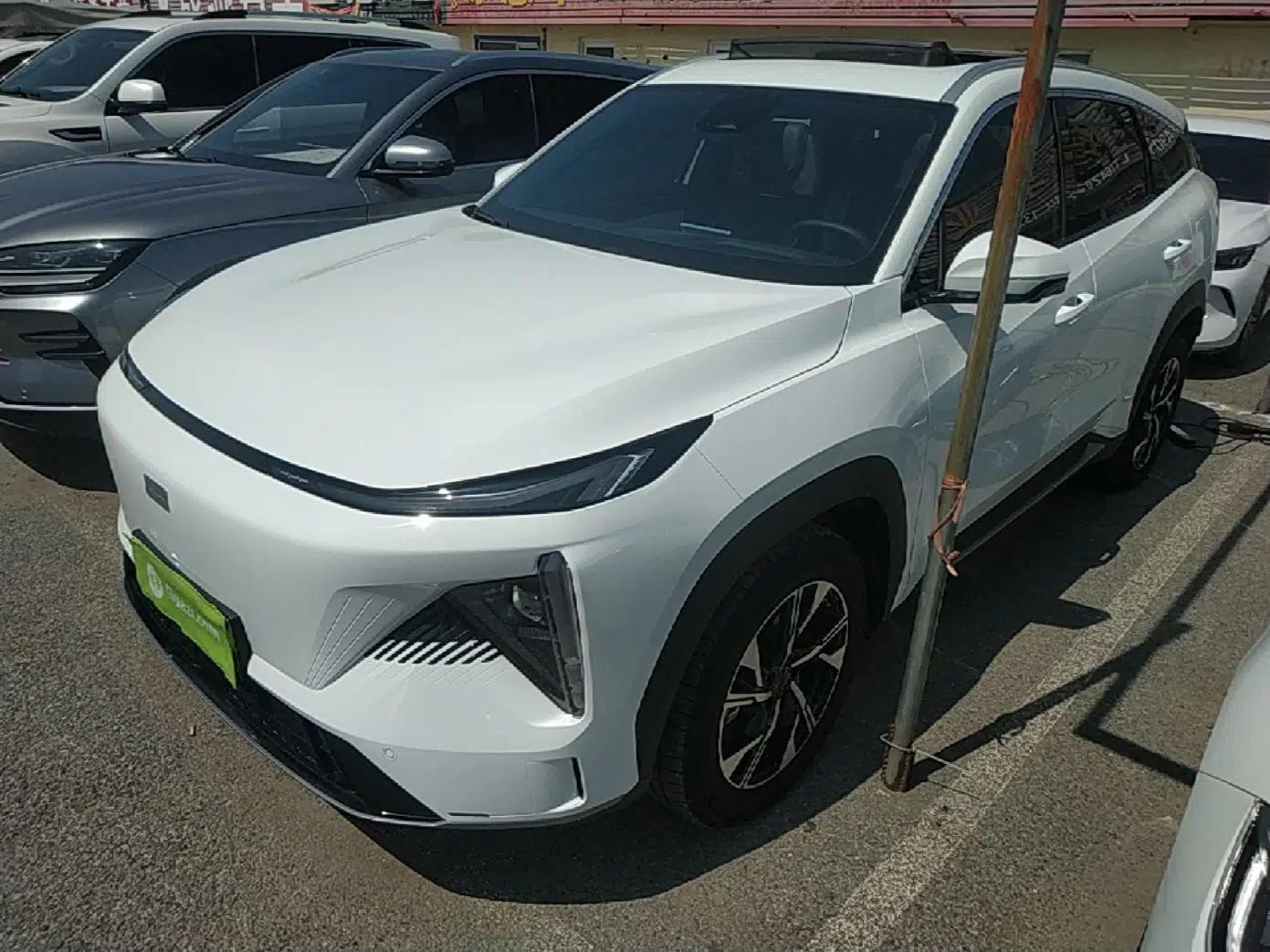 Geely Galaxy L7 2024 1.5T 55km PRO Dragon Edition — миниатюра 1