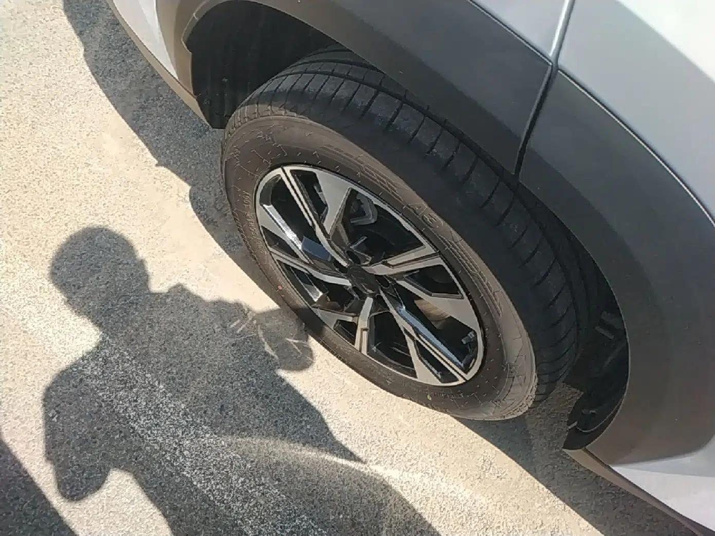 Geely Galaxy L7 2024 1.5T 55km PRO Dragon Edition — миниатюра 11