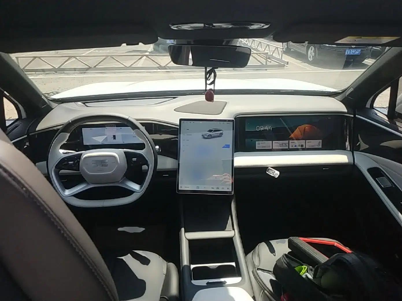 Geely Galaxy L7 2024 1.5T 55km PRO Dragon Edition — миниатюра 17