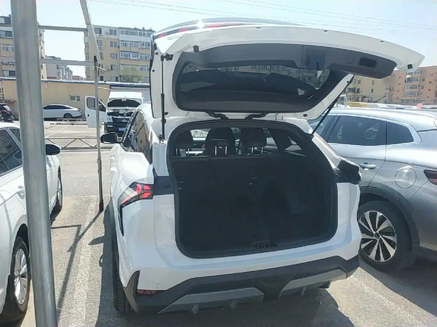 Geely Galaxy L7 2024 1.5T 55km PRO Dragon Edition — миниатюра 27