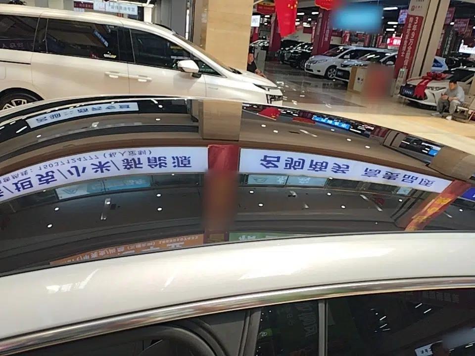 Geely Galaxy E8 2025 700 km Long-Range Intelligent Driving Version — миниатюра 7