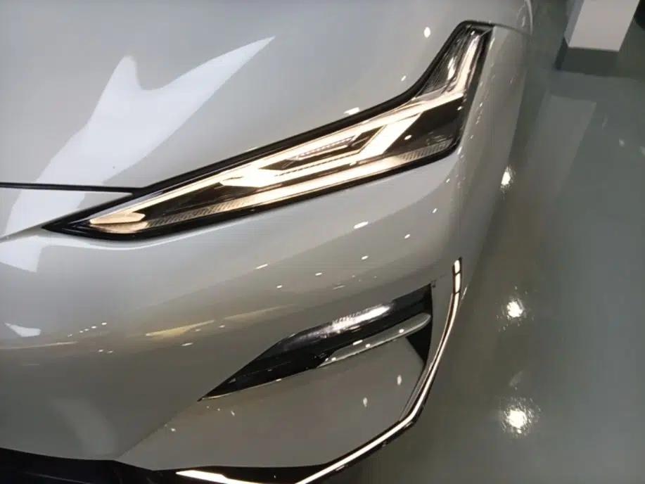 Geely Galaxy E8 2025 700 km Long-Range Intelligent Driving Version — миниатюра 8