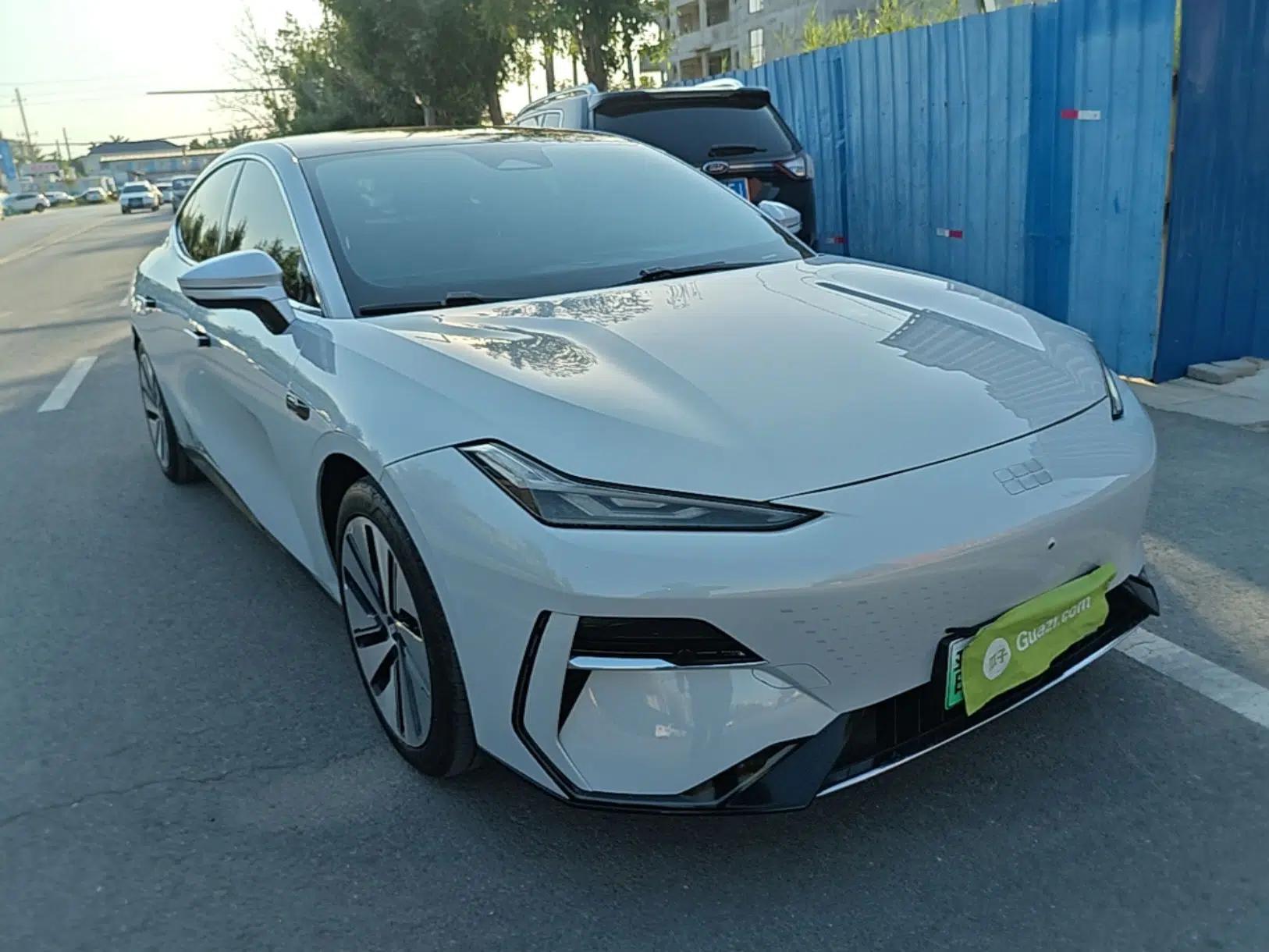 Geely Galaxy E8 2024 665 km Range Rear-Drive Starship Long-Range Version — миниатюра 3