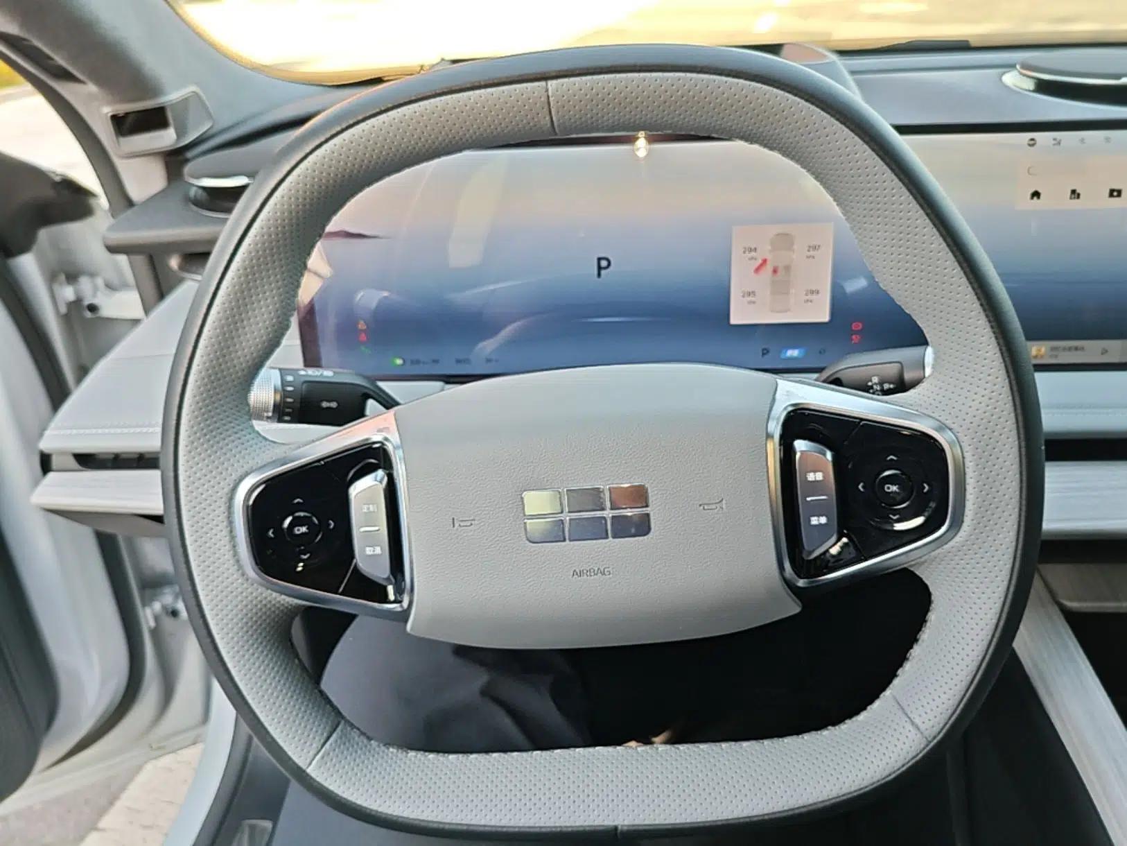 Geely Galaxy E8 2024 665 km Range Rear-Drive Starship Long-Range Version — миниатюра 21