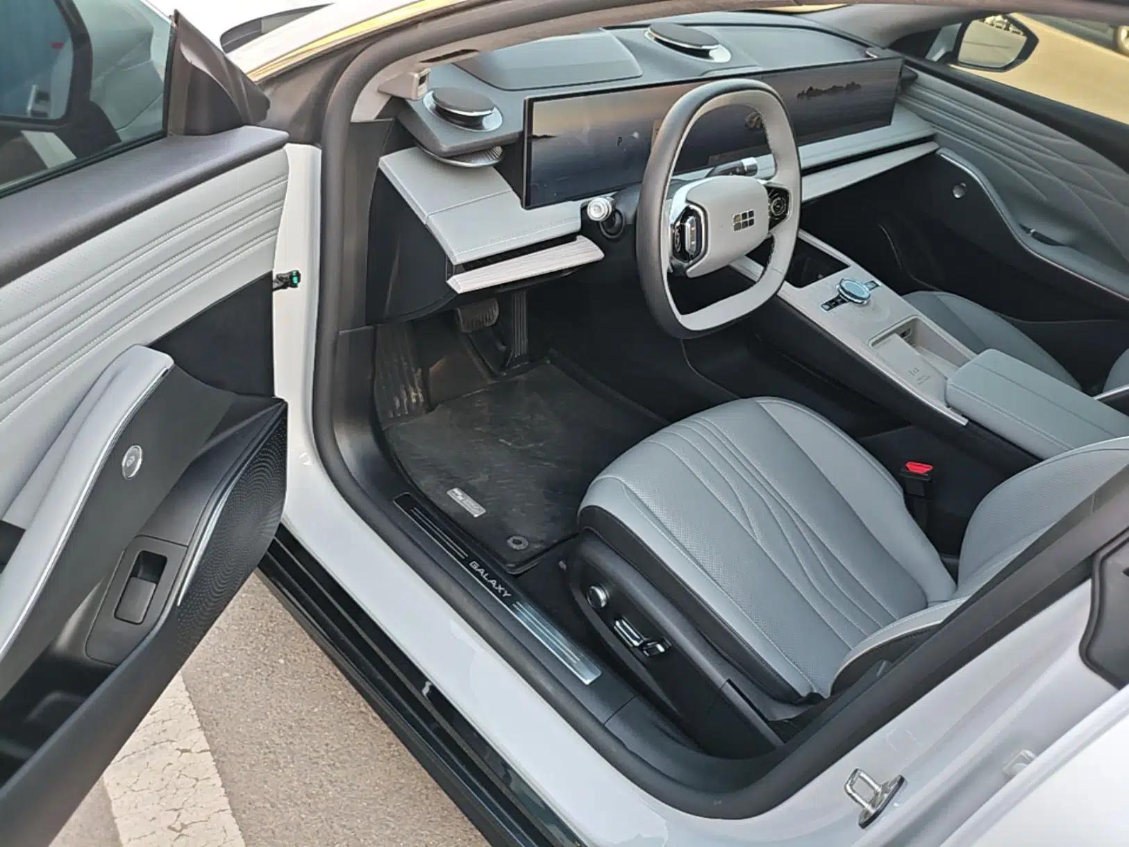 Geely Galaxy E8 2024 665 km Range Rear-Drive Starship Long-Range Version — миниатюра 27