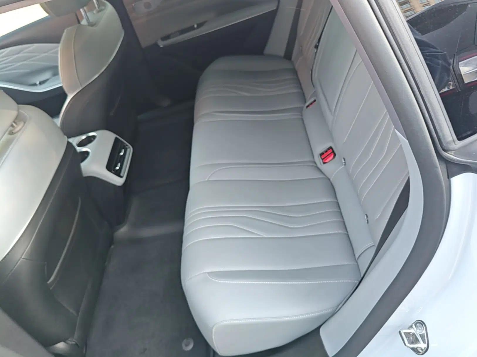 Geely Galaxy E8 2024 665 km Range Rear-Drive Starship Long-Range Version — миниатюра 29