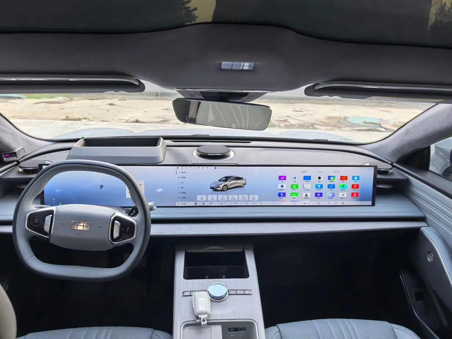 Geely Galaxy E8 2024 665 km Range Rear-Drive Starship Long-Range Version — миниатюра 33