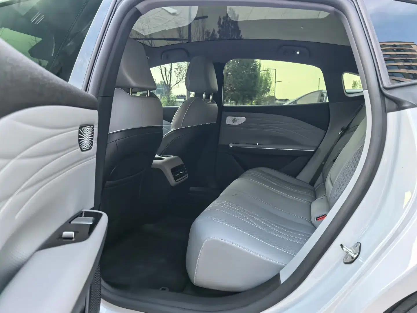 Geely Galaxy E8 2024 665 km Range Rear-Drive Starship Long-Range Version — миниатюра 35