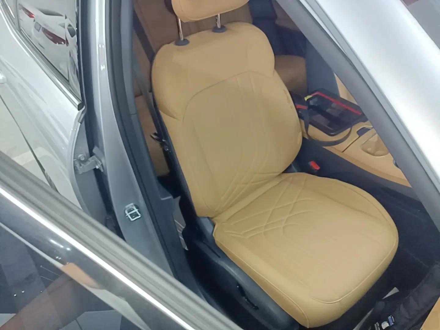 Geely Galaxy Xingjian 7 EM-i 2025 120km Navigator Edition — миниатюра 24