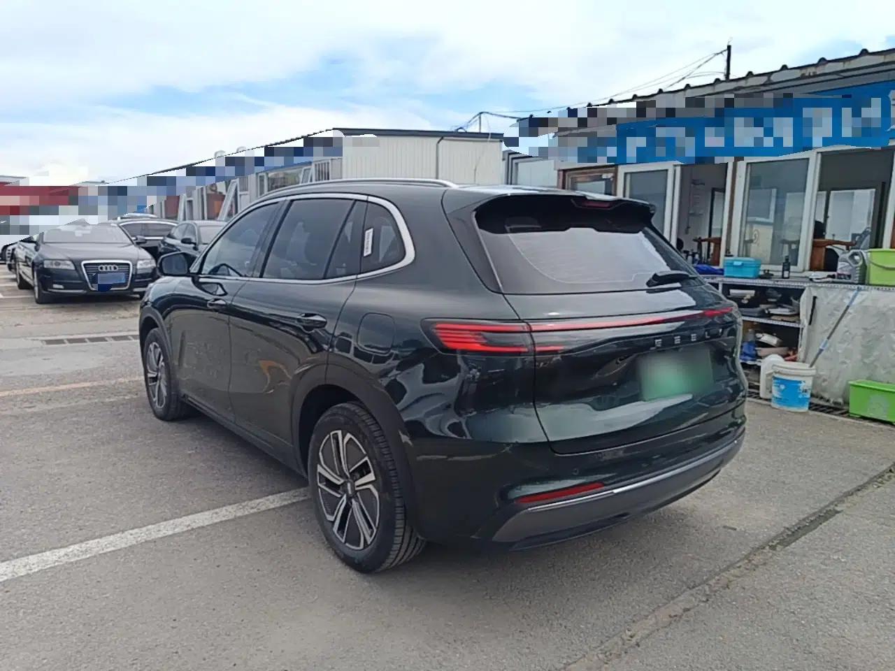 Geely Galaxy Xingjian 7 EM-i 2025 120km Exploration+ Version — миниатюра 4