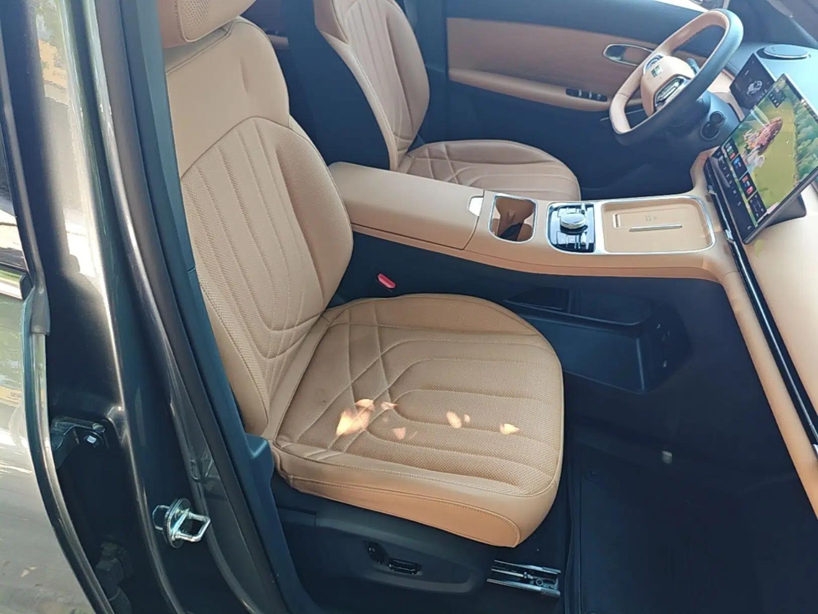 Geely Galaxy Xingjian 7 EM-i 2025 120km Exploration+ Version — миниатюра 27